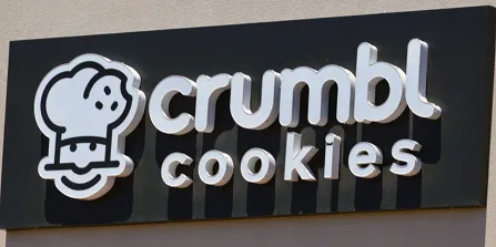 Crumbl Cookies Franchise: Startup Cost, Owner Salary & Guide